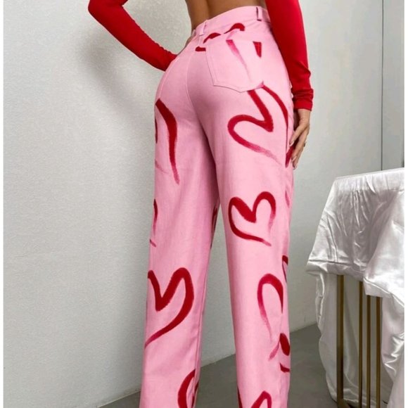 VALENTINE'S "LIPSTICK HEART" PANTS - Picture 3 of 6